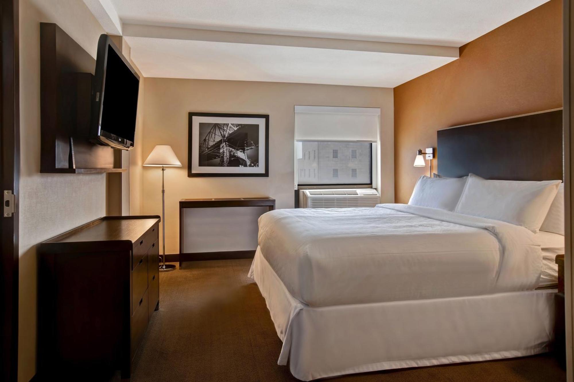 Four Points By Sheraton Peoria Exteriör bild