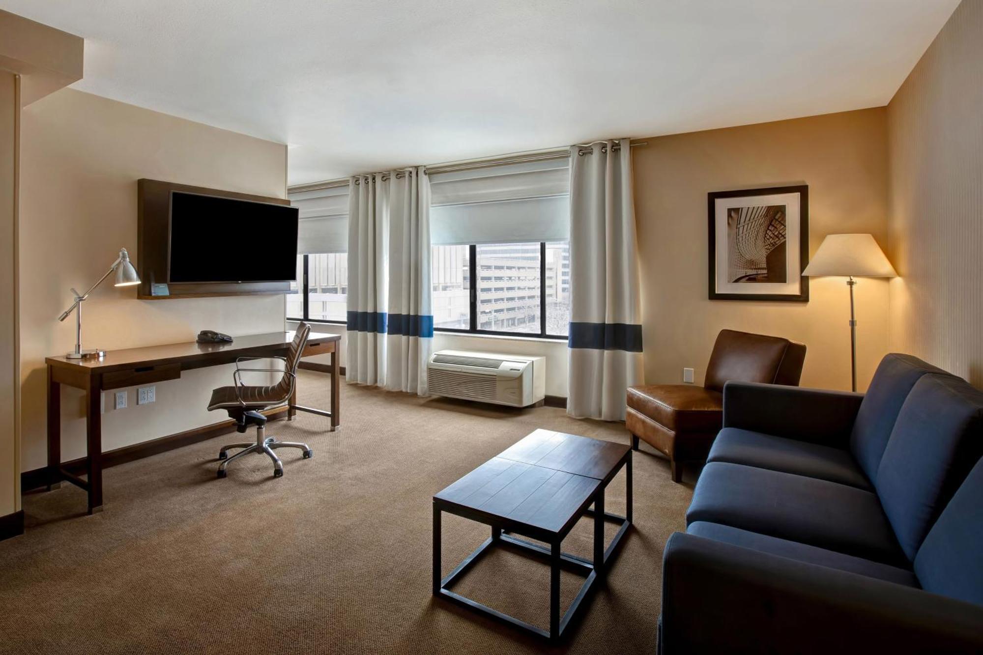 Four Points By Sheraton Peoria Exteriör bild