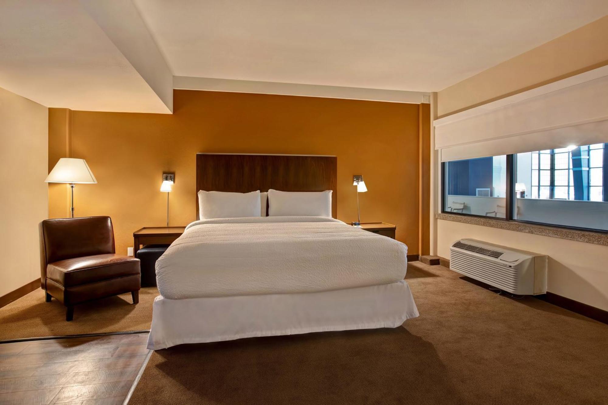 Four Points By Sheraton Peoria Exteriör bild