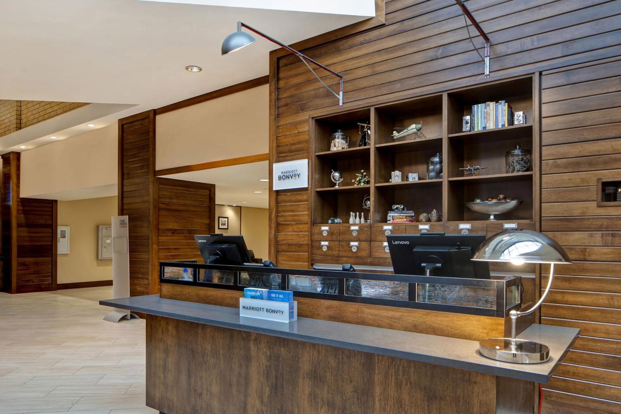 Four Points By Sheraton Peoria Exteriör bild